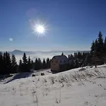 Kubínska Hoľa Horská chata