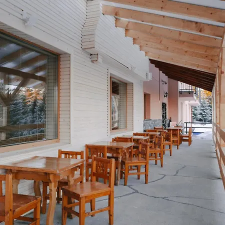 בקתה Kubinska Hola *