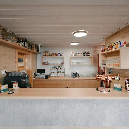 Kubinska Hola דולני קובין